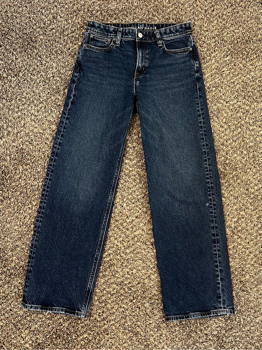 American Eagle high-waisted stretch stovepipe leg jeans western casual minimal
